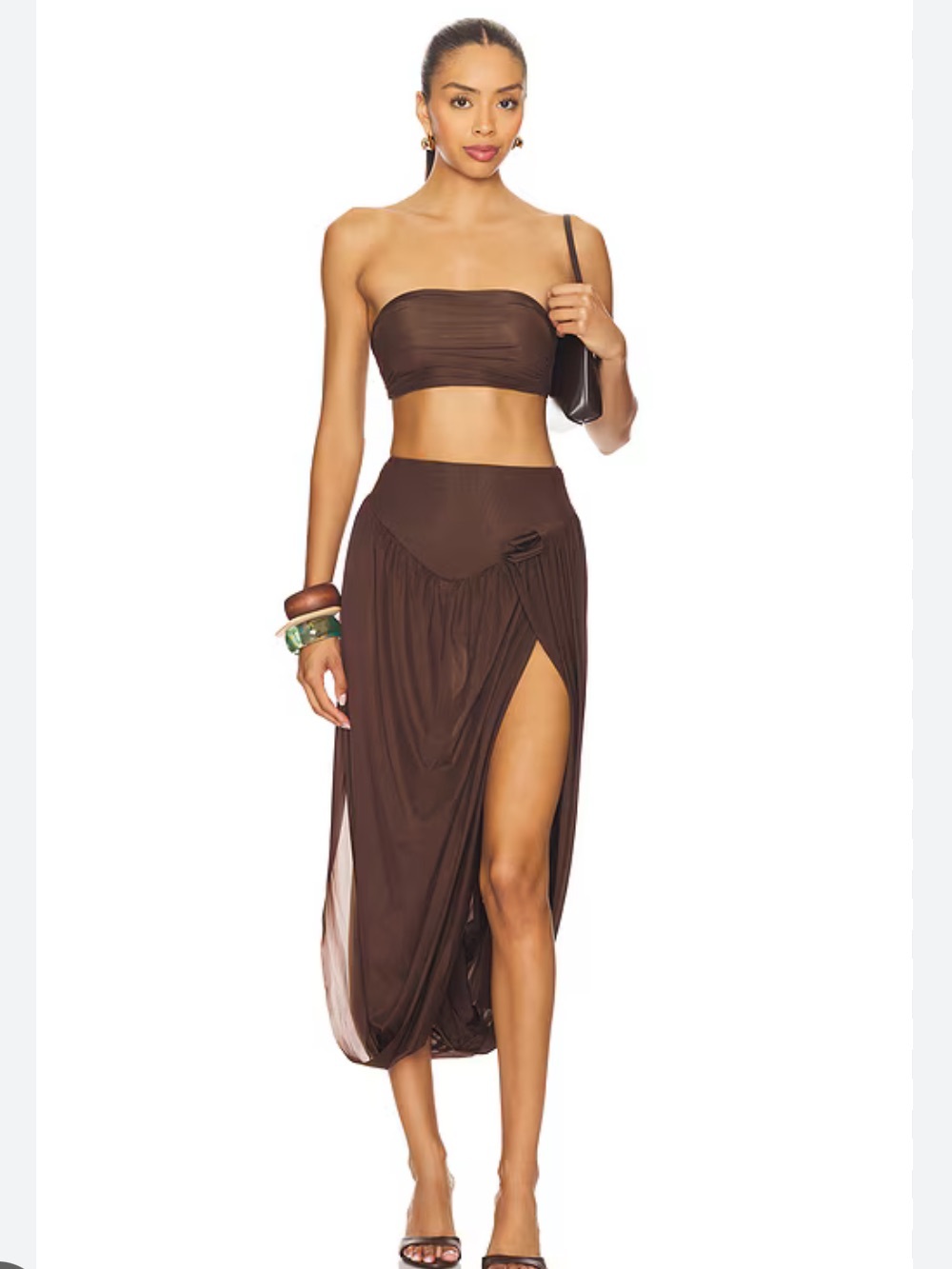 NWT Maygel Coronel Set in Wood